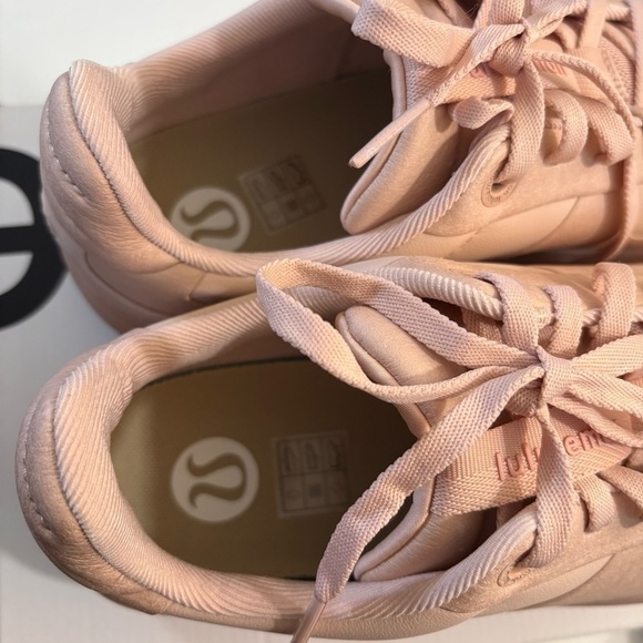 Lululemon Womens City Verse Sneakers in Precocious Pink size 8.5 - Picture 6 of 16